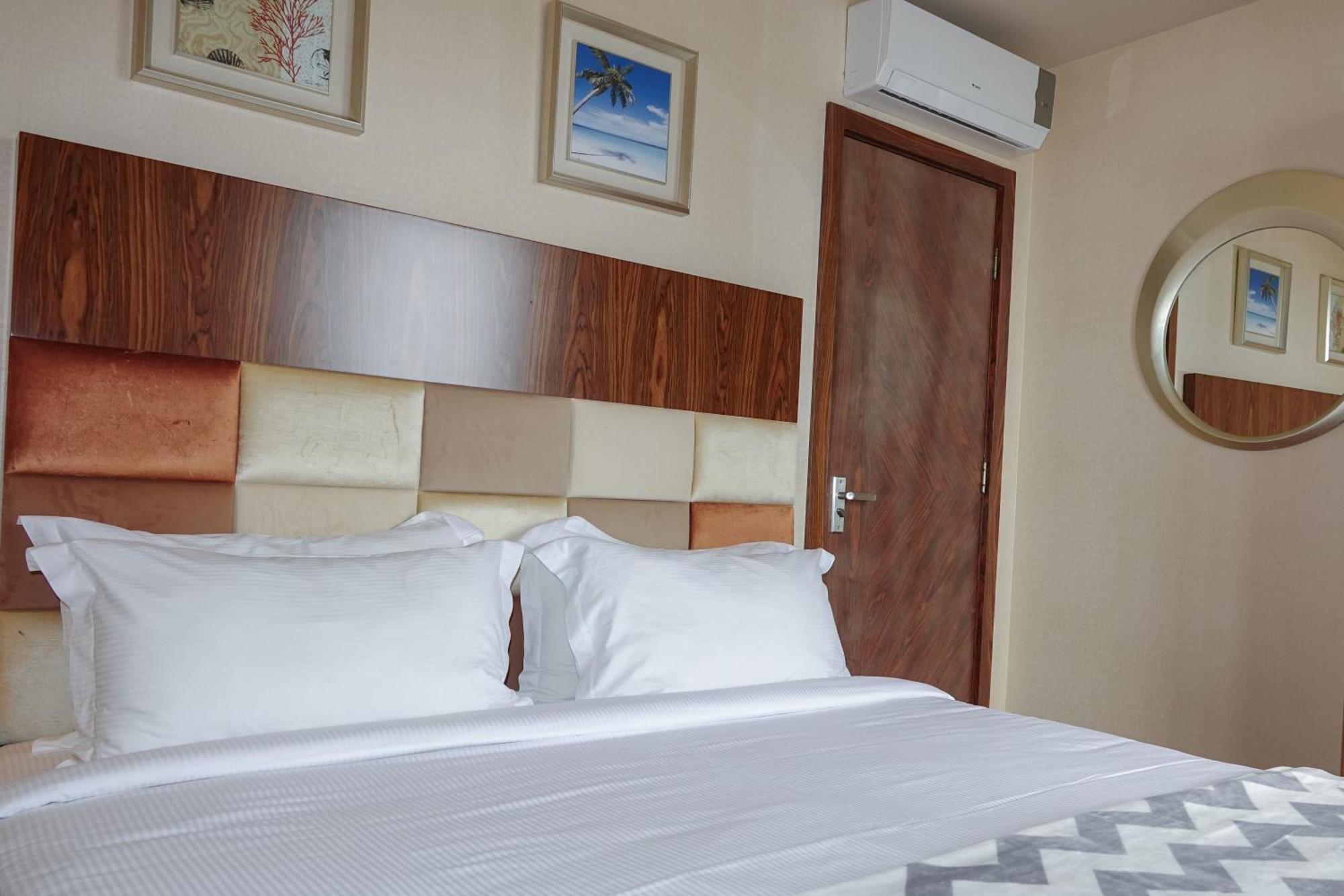 Luxury Dreamland Oasis Apartments Czakwi Zewnętrze zdjęcie